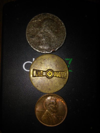 I-Have-A-Old-Token-Granny-Used-To-Use-As-Fake-Change-For-Pop-Machines-Id:-Ice-O-Matic-Token